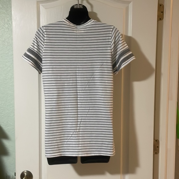 Hollister tee - Picture 2 of 3